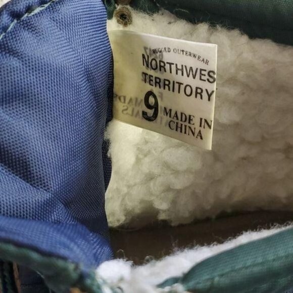 Northwest Terrority Thermolite Sherpa Lined Sz. 9 Duck Boot - Picture 8 of 10